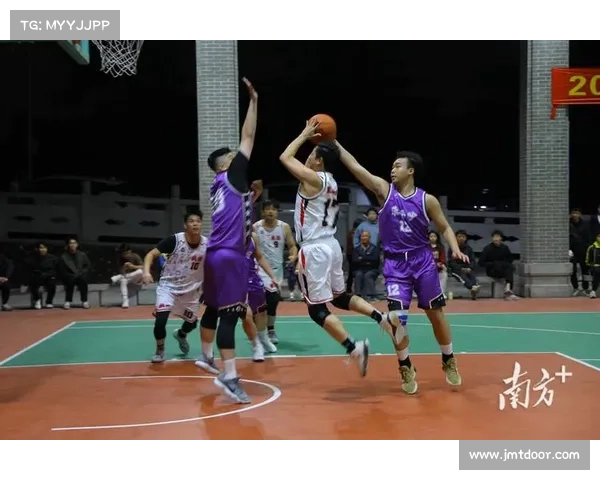 青春校园散打盛会激情对决展现武者荣耀精神赛场